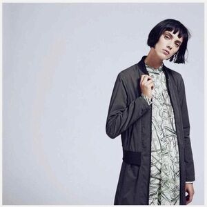 Strenesse Stylish Dark Green Coat